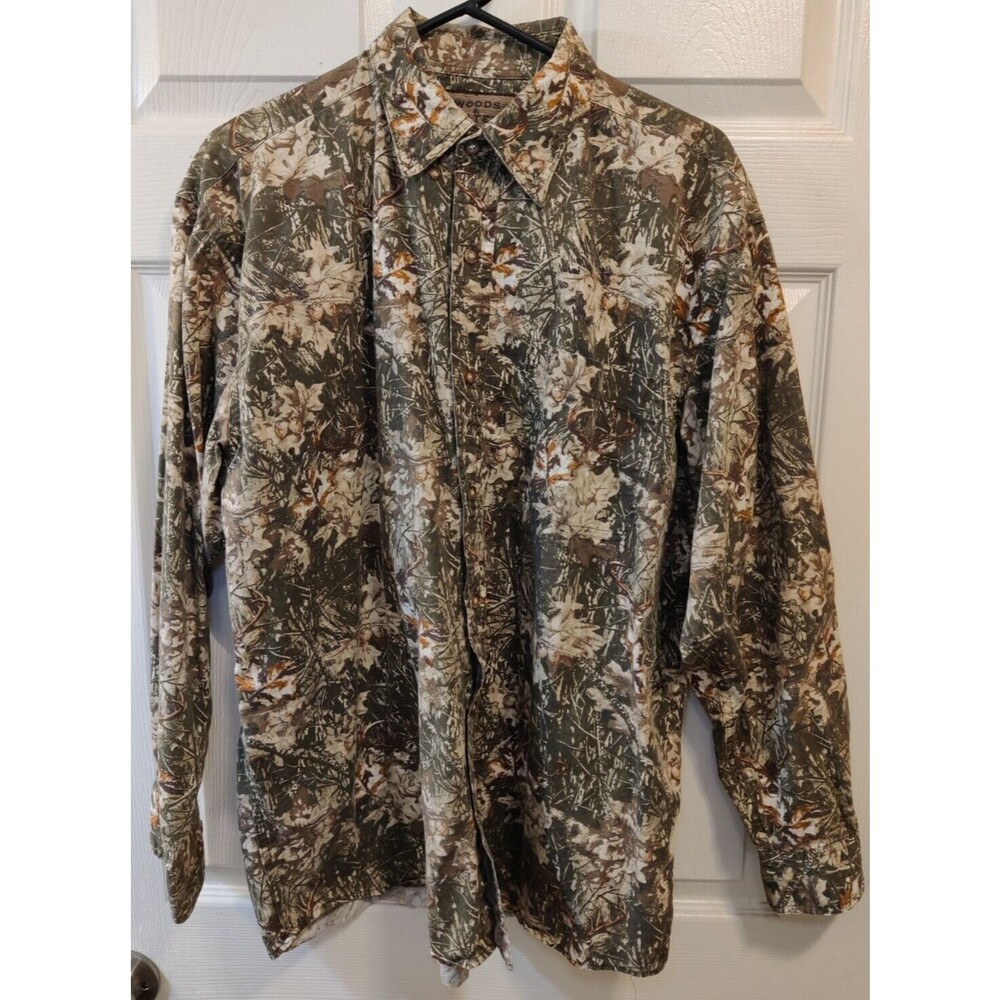 WOODS & WATER OUTFITTERS Camo Deer Buck Long Sleeve Button Up Sz Large-Deer Hunt